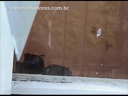 ❤️ Homem excitado a ver a sua namorada com outro tipo, a gravar um vídeo sem perturbar o casal ️ Porno de qualidade em nós ❤